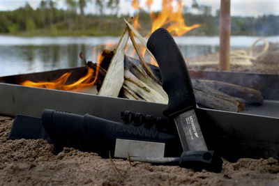 Bush Craft Survival, Black