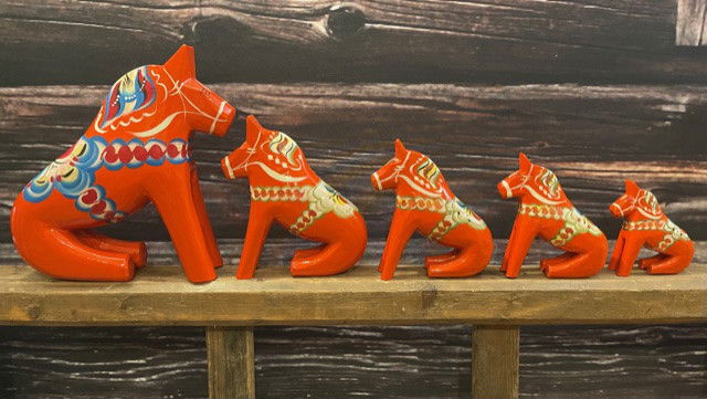 Den sittande dalahästen