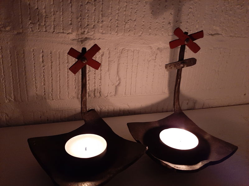 Ljusskål med ledkryss (välj till egen skylt med text)