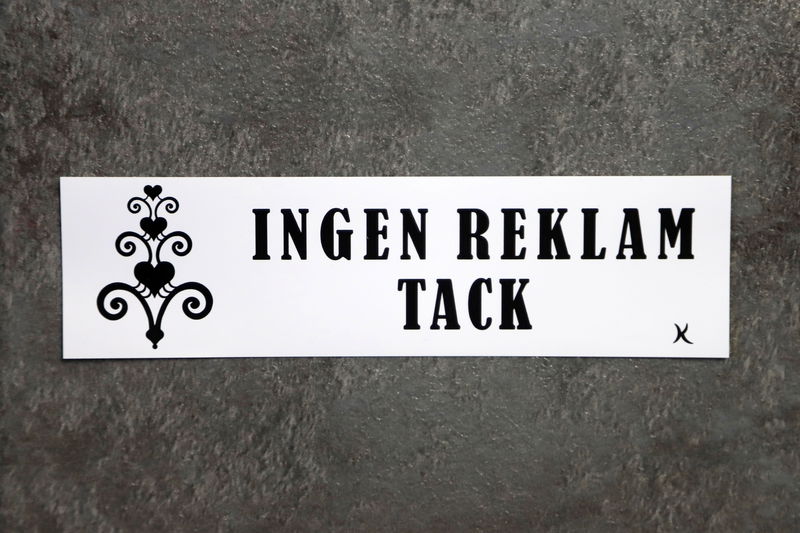 Vädertålig dekal, perfekt att fästa på brevlådan