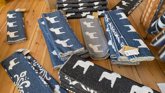 Kurbitsmatta med Dalahästar 70 x 200 cm - Vändbar vinylmatta