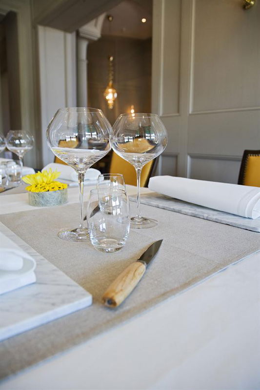 Exklusiv steakkniv i masurbjörk 2 alternativt 4-pack i presentförpackning