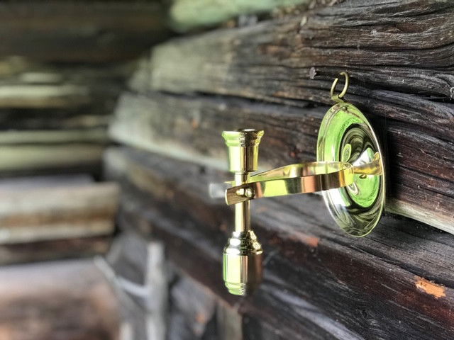 Skeppsljusstake i mässing 135mm