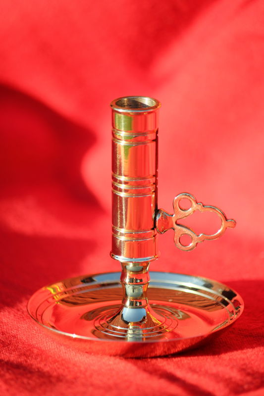 Kontorsljusstake i mässing höjd 110 mm