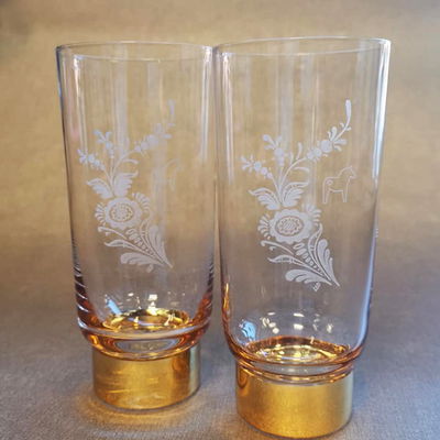 Ölglas med "guldfot" 2-pack inkl gravyr i presentförpackning