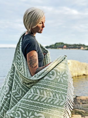 Pläd - "Anno 1862" mönster från handtryckt tapet från Dalarna