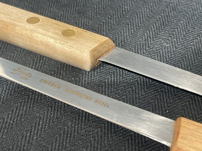 Frosts Filékniv 27 cm med trähandtag