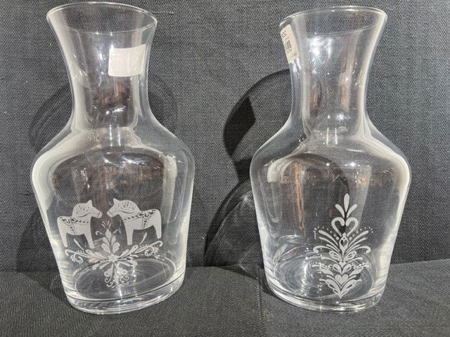 Karaff/Vas 1 liter - Dalahästar och kurbits