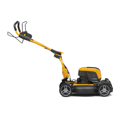 Stiga batteridriven gräsklippare multiclip 547 AE kit