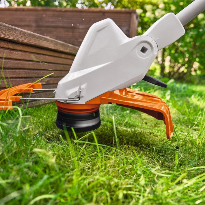 STIHL FSA 50 Batteridriven Röjsåg – Kraftfull, Tyst & Ergonomisk Grästrimmer