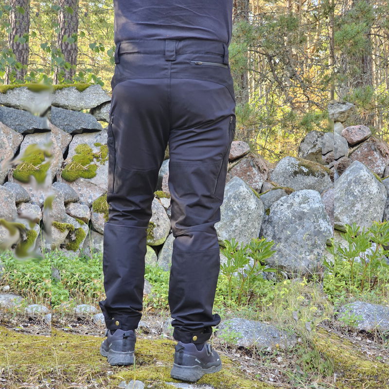 Fullmundur fritidsbyxa svart