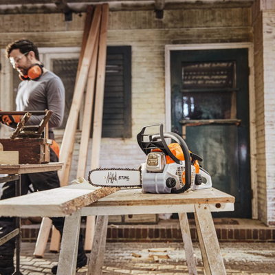 STIHL MS 162 – lätt och pålitlig bensindriven motorsåg för tomt och trädgård