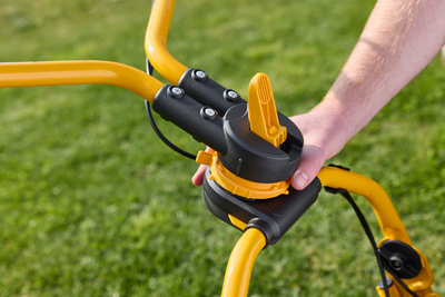 Stiga bensindriven gräsklippare självgående 750 S