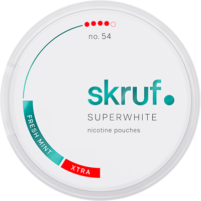 Skruf Superwhite Fresh Mint Xtra Strong No54 fram