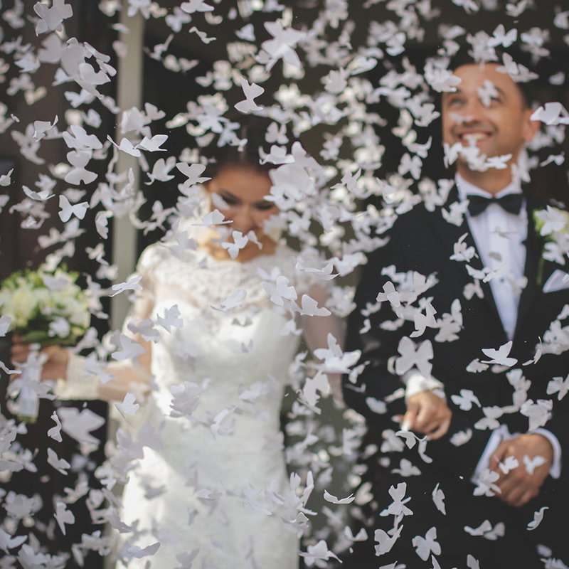 Konfettibomb Vita Fjärilar 40cm