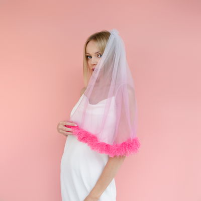 Slöja Med Tofsar Rosa