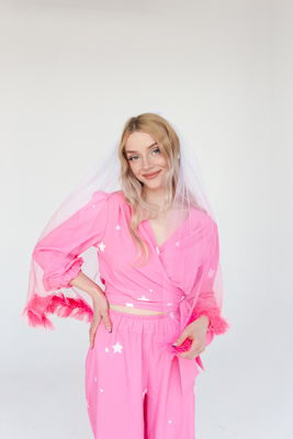 Slöja Med Tofsar Rosa