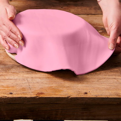 FUNCAKES2021_F20715_FUNCAKES_READY_ROLLED_FONDANT_SWEET_PINK_AMBIENCE_JPG_1