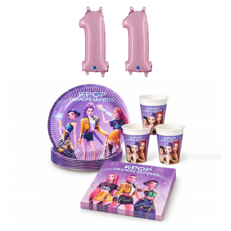 11-årskalas, K-pop, kalaspaket, 8 gäster – sammansatt bild av paketets produkter