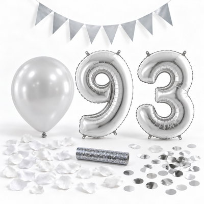 93-års festpaket, Silver, Stor – paketets dekorationer på vit bakgrund