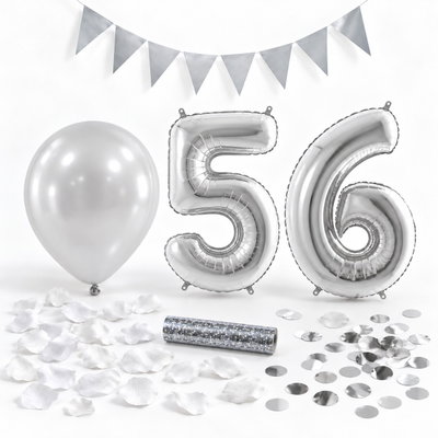 56-års festpaket, Silver, Stor – paketets dekorationer på vit bakgrund