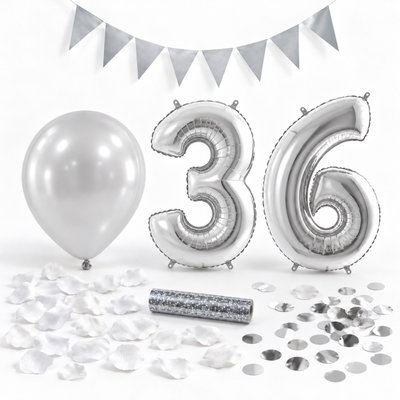 36-års festpaket, Silver, Stor – paketets dekorationer på vit bakgrund