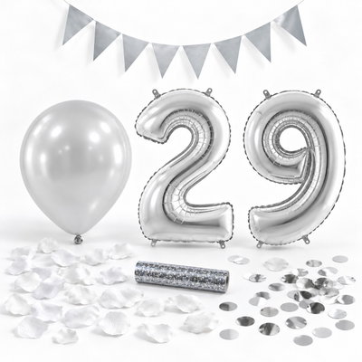 29-års festpaket, Silver, Stor – paketets dekorationer på vit bakgrund
