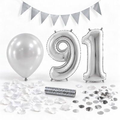 91-års festpaket, Silver, Stor – paketets dekorationer på vit bakgrund