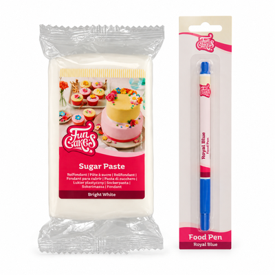 Produktöversikt: Ätbara namnkort i vit fondant med blå handskrift