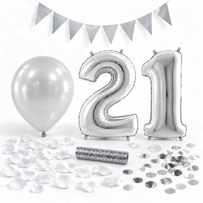 21-års festpaket, Silver, Stor – paketets dekorationer på vit bakgrund