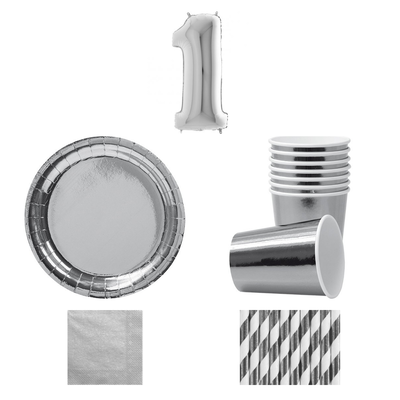 1-årskalas, Silver, kalaspaket, 8 gäster – sammansatt bild av paketets produkter