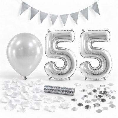 55-års festpaket, Silver, Stor – paketets dekorationer på vit bakgrund