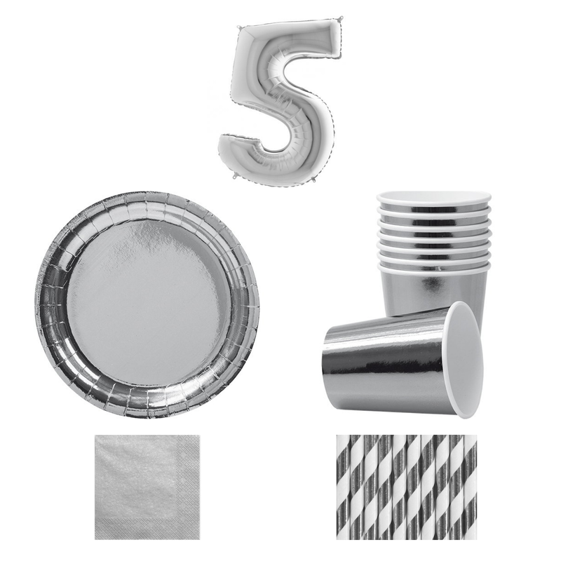 5-årskalas, Silver, kalaspaket, 8 gäster – sammansatt bild av paketets produkter