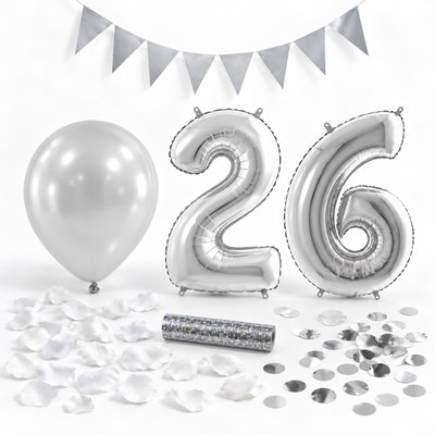 26-års festpaket, Silver, Stor – paketets dekorationer på vit bakgrund