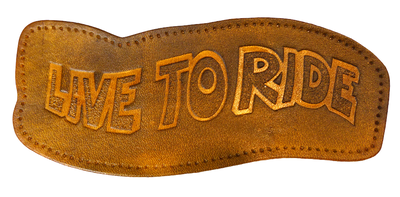 Skinnmärke / lädermärke Live to Ride 15×6 cm