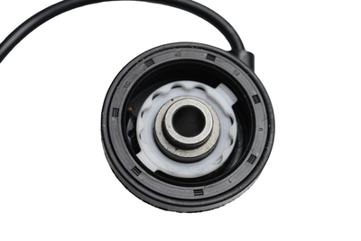 Electronic speedometer drive for Yamaha Neo’s and MBK Ovetto scooters. Fits 2T and 4T models with 15–18 inch wheels.