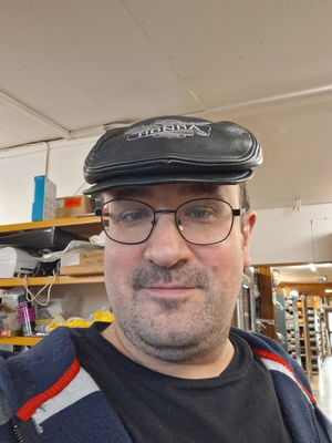 Läderkeps Honda The Leatherworks – Medium (äkta vintage från Roffes Motor AB)