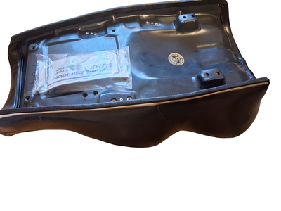 Endura Touringsoffa – Passar Suzuki GS500 / GS550 / GS750 – Svart