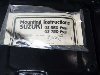 Endura Touringzadel – Geschikt voor Suzuki GS500 / GS550 / GS750 – Zwart